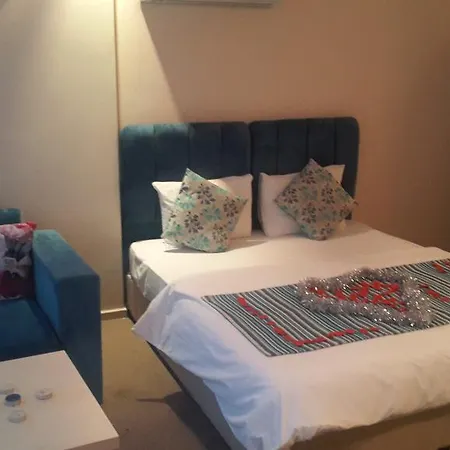 Yagiz Aparthotel